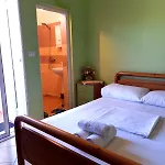 Guesthousemantho * Гирокастра