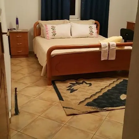 Guest house Guesthousemantho Gjirokaster